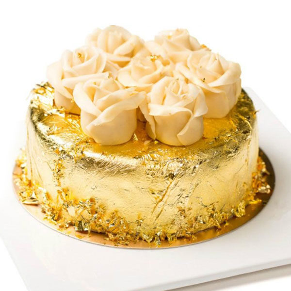 edible-gold-leaf-birthday-cake